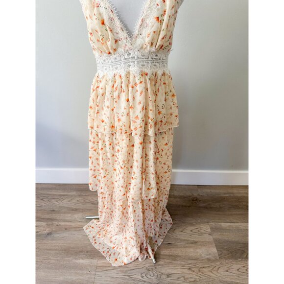 Aakaa Tiered Floral Maxi Dress - Picture 10 of 13